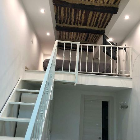La Casina Di Lia In Via Dei Tribunali Neapol Zewnętrze zdjęcie